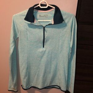 Under armour light weight pull over